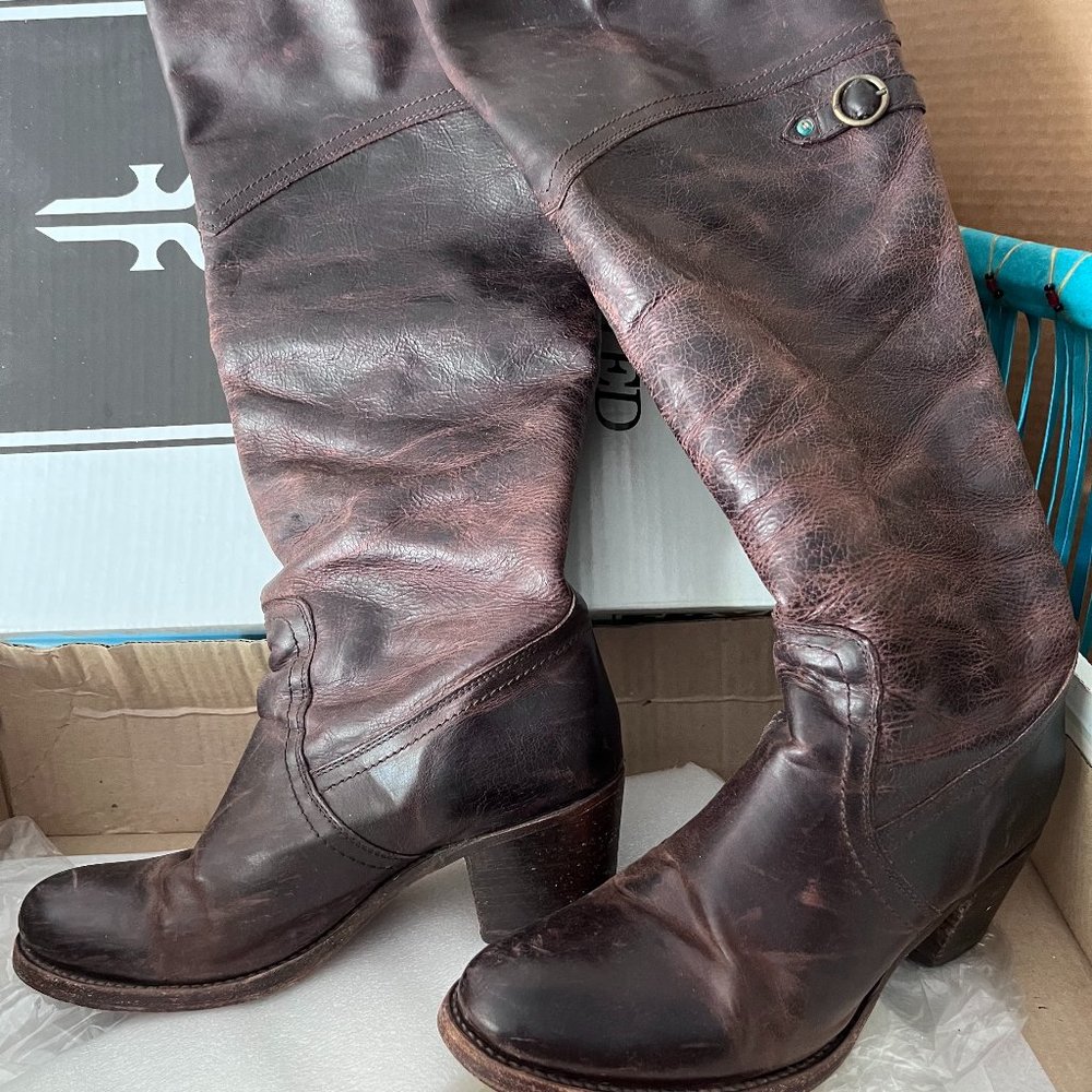 FRYE OTK JANE Brown Tall Cuff SZ 9
